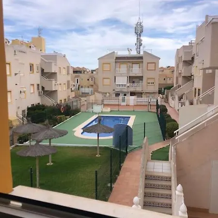 Apartamento Cerca De La Playa شقة *